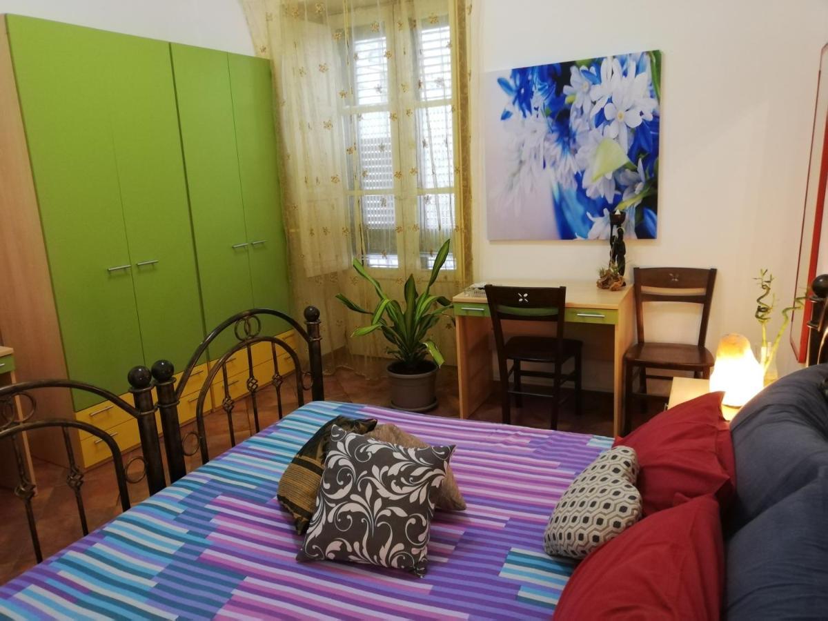 Guglielmo Room'S B&B Catánia Buitenkant foto